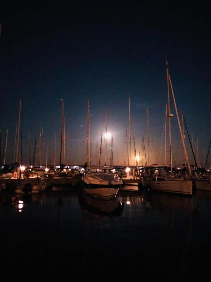 Home Boat バダロナ エクステリア 写真